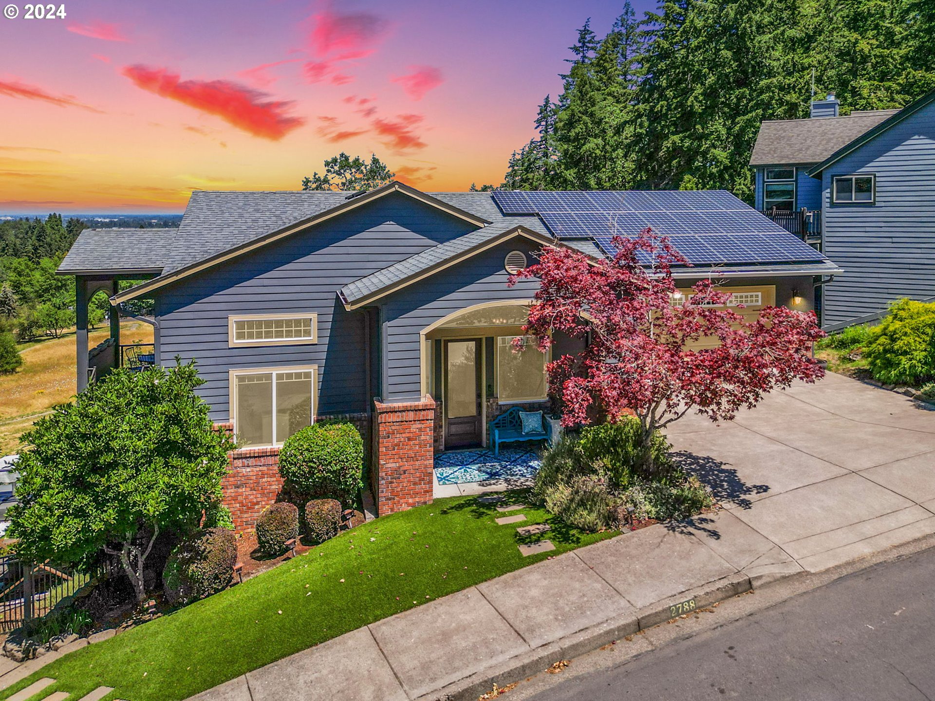 Bowmont Dr, Eugene, OR 97405