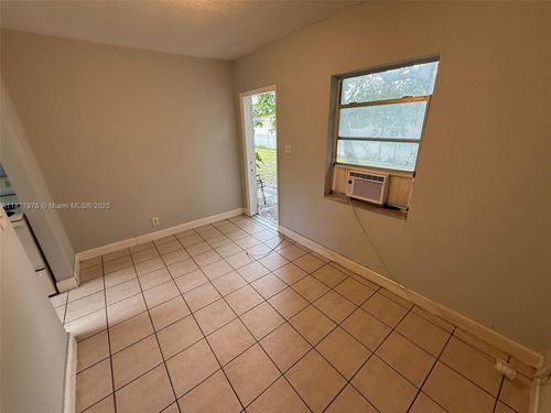 apt-3-817 Nw 10th St, Hallandale Beach, FL, 33009-2140 | Card Image