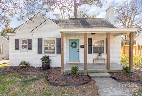 3141 Mathis Dr, Charlotte, NC, 28208-3962 | Card Image