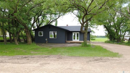 324 Penner Street, Waldheim, SK, S0K4R0 | Card Image