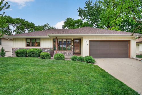 3519 Alpine Ave, Sioux City, IA, 51106 | Card Image