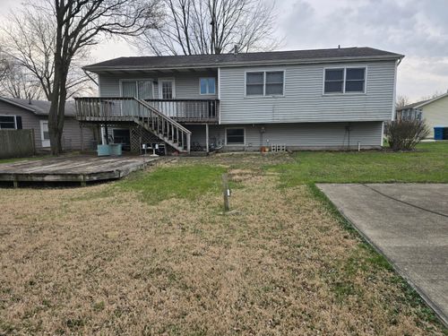 79 Maple Ct, Hebron, IN, 46341-9169 | Card Image