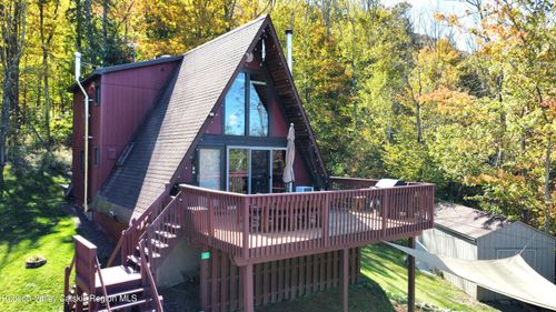 89 Pine Ln, Hunter, NY, 12442 | Card Image