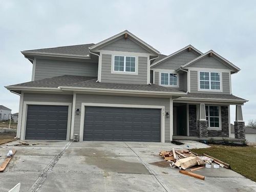 2749 W Dartmouth St, Olathe, KS, 66061-6888 | Card Image