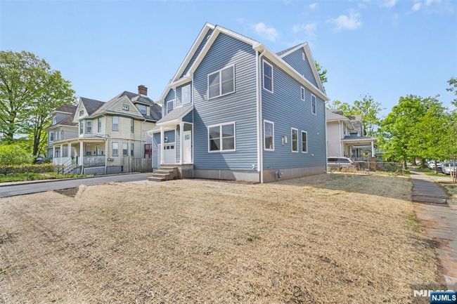 4 - 400-04 Grant Ave, House other with 4 bedrooms, 4 bathrooms and null parking in Plainfield NJ | Image 25