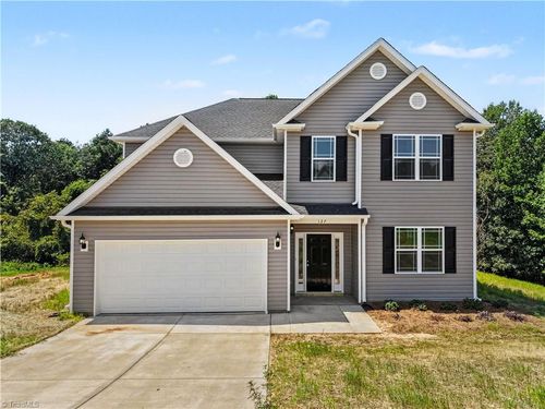 127 Scenicview Trl, Madison, NC, 27025-8357 | Card Image