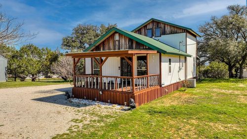 504 Doe Ln, Graham, TX, 76450-5813 | Card Image