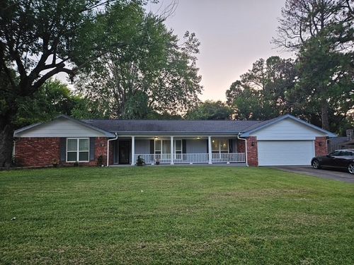 2817 Robin Ln, Muskogee, OK, 74403-1640 | Card Image