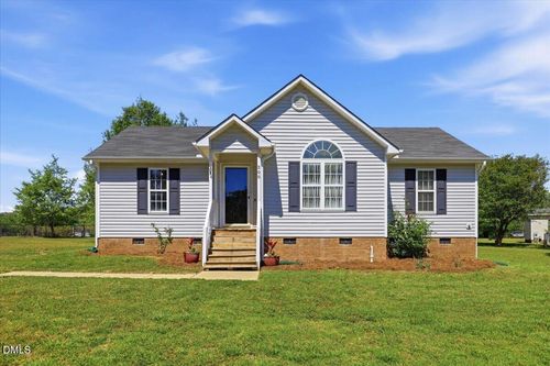 200 Amber Ln, Willow Spring, NC, 27592-7765 | Card Image