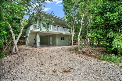 529 Beach Rd, House other with 2 bedrooms, 2 bathrooms and null parking in Tavernier FL | Image 1