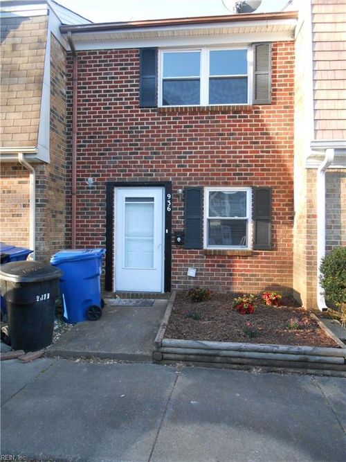 936 Maryland Ave, Virginia Beach, VA, 23451-4517 | Card Image