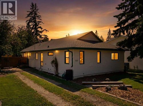 5127 50a Ave, Sylvan Lake, AB, T4S1E4 | Card Image