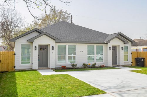 a-7826 Birmingham St, Houston, TX, 77028-3246 | Card Image