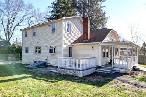 174 W Elm St, Pembroke, MA, 02359-2111 | Card Image