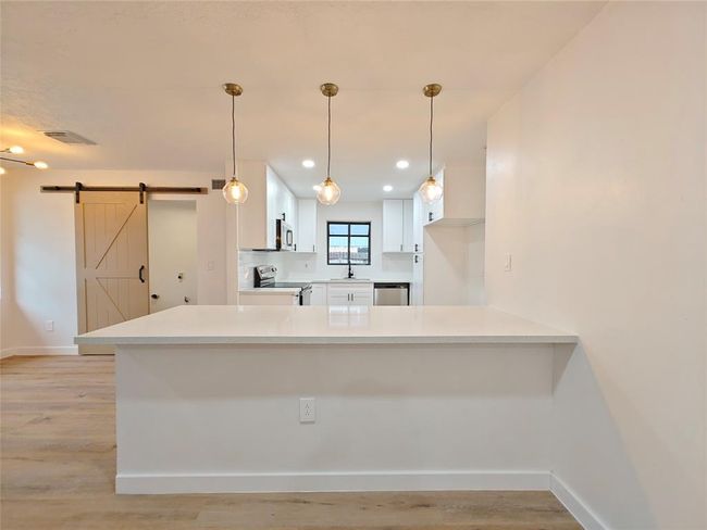 Kitchen | Image 15