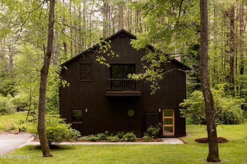 72 Old Queechy Rd, Canaan, NY, 12029-3007 | Card Image