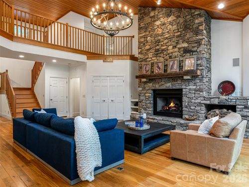 307 S Braeside Ct, Asheville, NC, 28803-3478 | Card Image