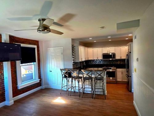 unit-3-44 Union St, New Bedford, MA, 02740-7278 | Card Image