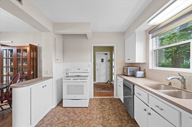 921 Forest Dr, House other with 3 bedrooms, 2 bathrooms and null parking in QUINCY FL | Image 11