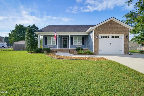 244 Cedar Dr, Zebulon, NC, 27597-8802 | Card Image