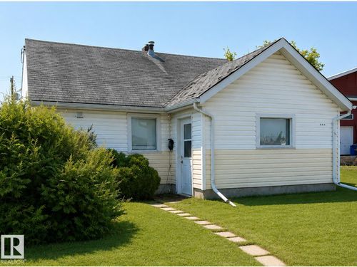5309 51 St, Cold Lake, AB, T9M1W9 | Card Image