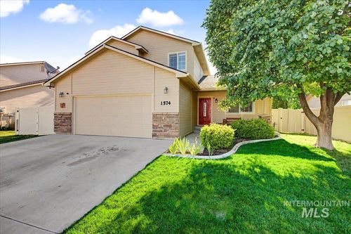 1574 S Glasgow Ave, Nampa, ID, 83686-4842 | Card Image