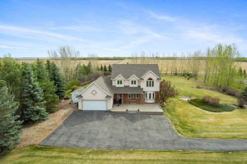 {{alt}} | Card Image