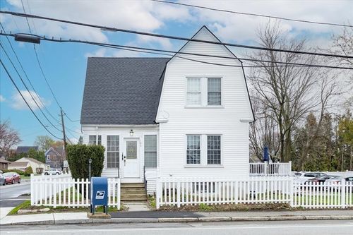 190 East St, Methuen, MA, 01844-5457 | Card Image