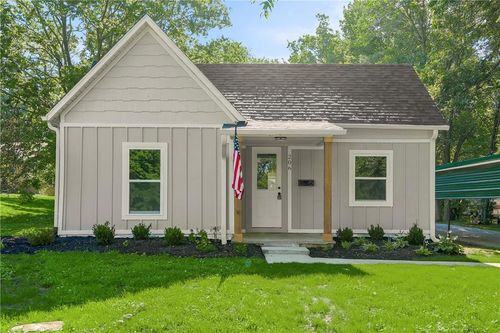 206 Elm St, Overbrook, KS, 66524-9592 | Card Image