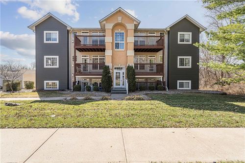 17201 E 32nd Unit 8 Street, Independence, MO, 64055 | Card Image