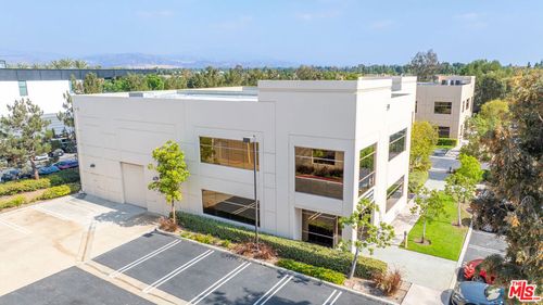 59 Peters Canyon Rd, Irvine, CA, 92606-1402 | Card Image