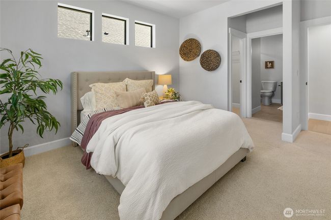 Bedroom 3 with Ensuite bath. | Image 29