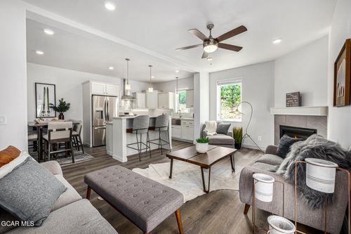 307 Gcr 5142, Tabernash, CO, 80478 | Card Image