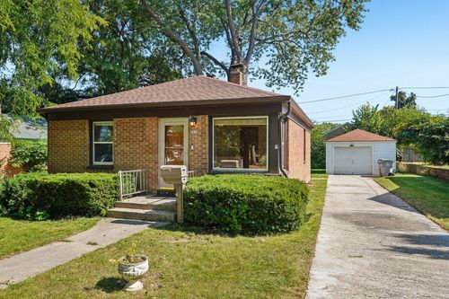 3638 S 5th Pl, Milwaukee, WI, 53207-3209 | Card Image
