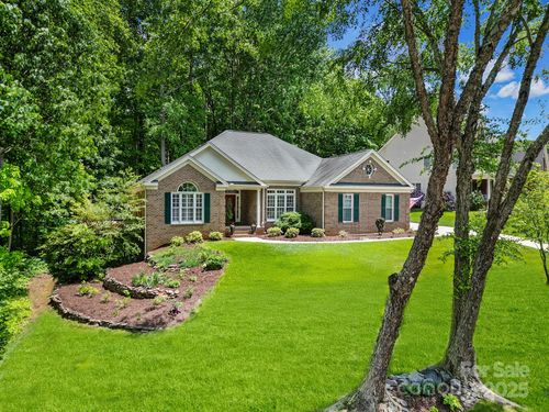 160 Fernbrook Dr, Mooresville, NC, 28117-4403 | Card Image