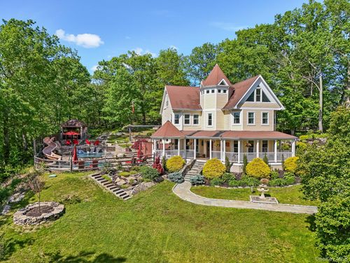 24 Jackson Rd, Mahopac, NY, 10541-3116 | Card Image