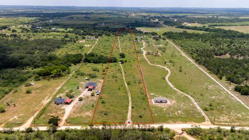 401 Turnback Trl, Dale, TX, 78616 | Card Image