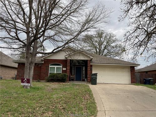 2828 Brandywine Cir, Bryan, TX, 77807-4826 | Card Image