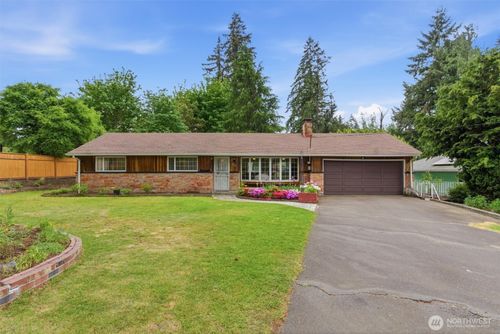 304 Wildcat St Se, Lacey, WA, 98503-6744 | Card Image