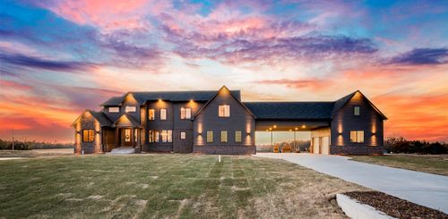 243 Thurston Ln, Derby, KS, 67037-4083 | Card Image