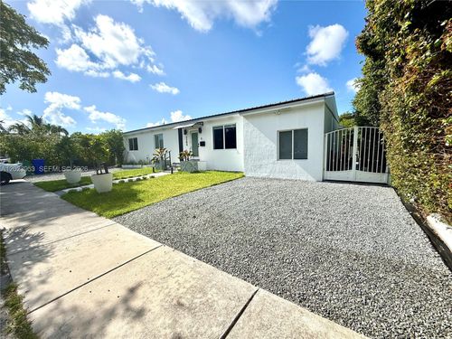 3280 Sw 16th Ter, Miami, FL, 33145 | Card Image