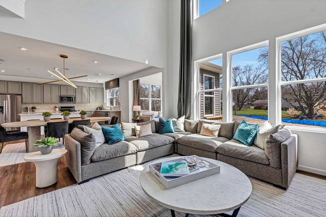 2427 Naperville Wheaton Rd, House other with 4 bedrooms, 4 bathrooms and null parking in Naperville IL | Image 4