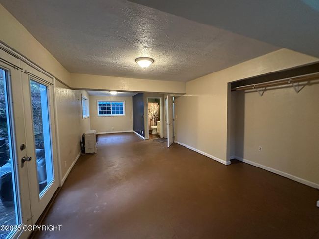 Large downstairs bedroom/family room | Image 14