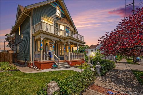 607 E Main St, New Albany, IN, 47150-5826 | Card Image