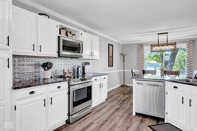 428 Mulberry Ct, House other with 3 bedrooms, 2 bathrooms and null parking in Seymour IN | Image 9