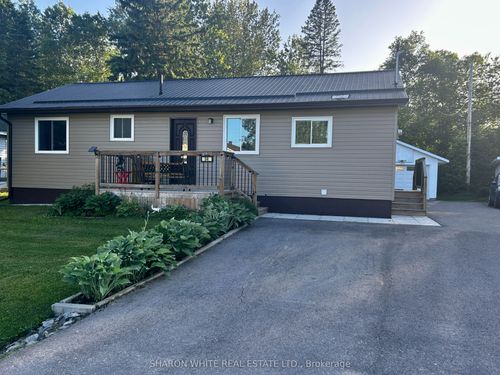54 Sprucedale St, Haliburton, ON, K0L1S0 | Card Image