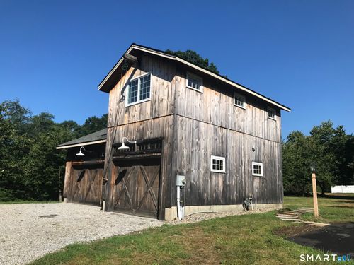 3509 Redding Rd, Fairfield, CT, 06824-1630 | Card Image