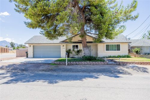 2746 Ross Ave, Kingman, AZ, 86401-4908 | Card Image