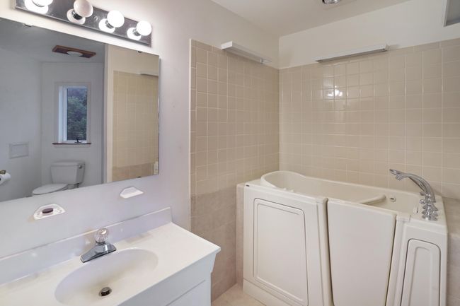 Primary Bathroom #1 | Image 21