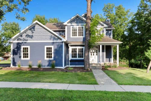 895 Platt Ave, LAKE GENEVA, WI, 53147-1041 | Card Image